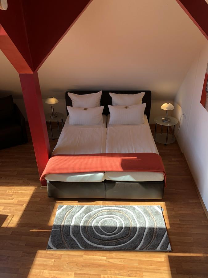 Hotel Poseidon Ludwigsburg Esterno foto
